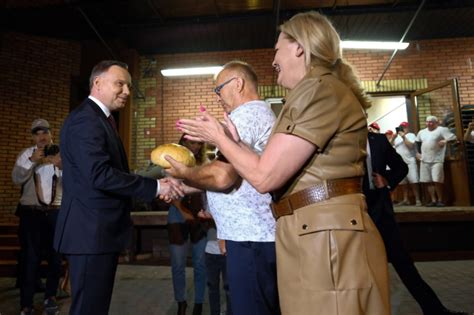 Prezydent Rp Andrzej Duda Pozdrawia Ca E Marki Przy Okazji Historycznej