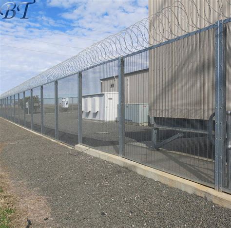 PVC Coated Anti Climb 358 High Security Fencing China Anti Climb Wire