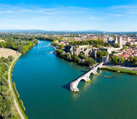 information  cruising   river rhone  france