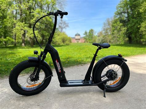 Nitro scooters Puma 1000 Pro seat iskutry cz elektrické skútry pro