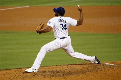 Los Angeles Dodgers: Kenley Jansen is still an effective closer