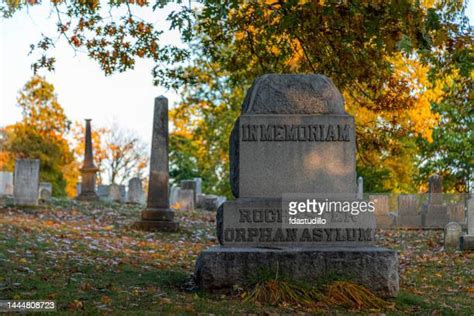 163 Mt Hope Cemetery Stock Photos, High-Res Pictures, and Images ...