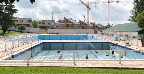 La Piscina De Verano De Colmenar Viejo Se Prepara Para Su Apertura