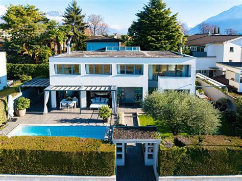 Ascona Elegante Und Moderne Villa Mit Garten Und Schwimmbad Immoscout