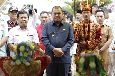 Bupati Bungo H Mashuri Sp Me Menghadiri Peresmian Gedung Mahligai