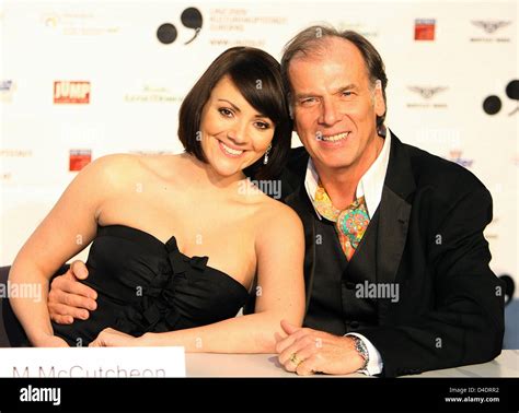 Martine Mccutcheon Wallpaper