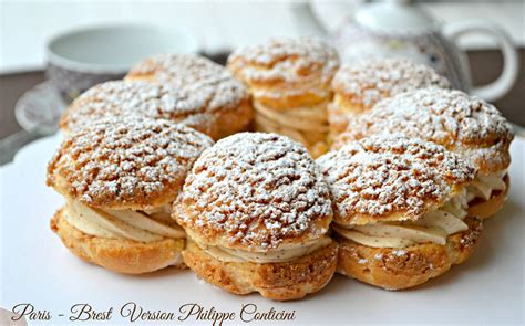 Un craquelin exquis une pâte à choux délicieuse et une mousseline aux