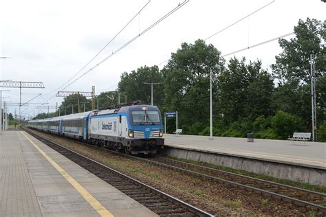 Siemens 193 683 Vectron Kolei Czeskich Z Wagonami Z Budape Flickr