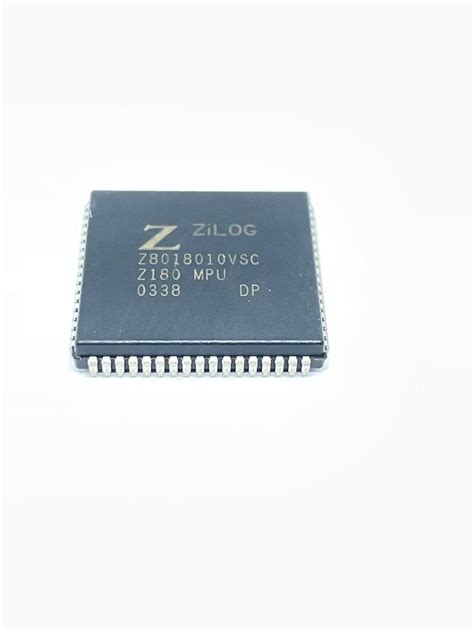 CIRCUITO INTEGRADO PROCESSADOR SMD PLCC 68 68PINOS Z8018010VSC ZILOG