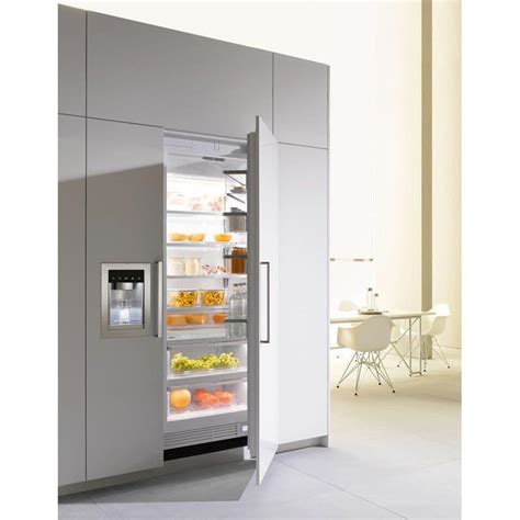 Built-in fridge with ice dispenser - Kitchen & Household Appliances ...