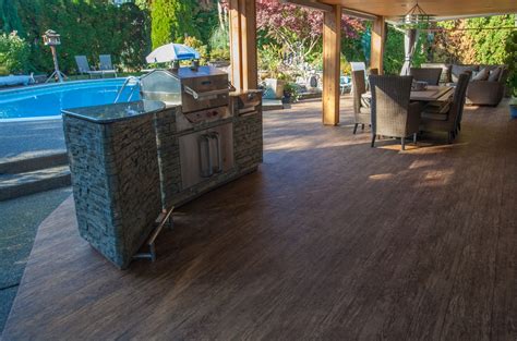 Patio Flooring | Tufdek Waterproof Vinyl Deck Solutions