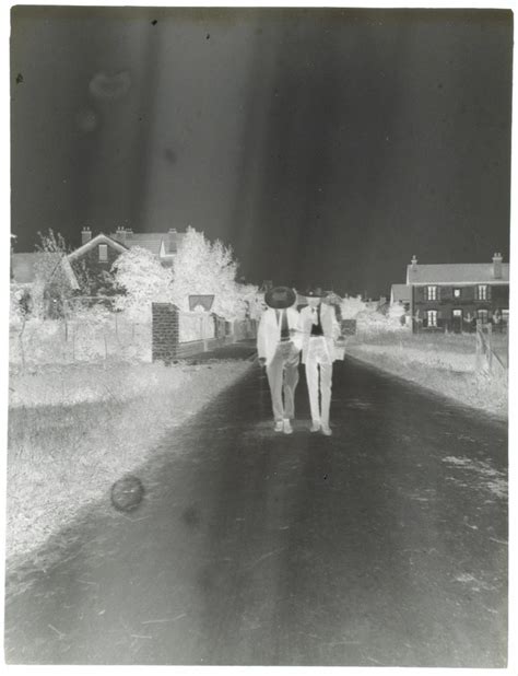 Deux hommes marchant dans une rue Paul Haviland Musée d Orsay