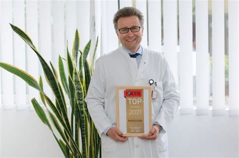 Radiologie Chefarzt im EKM gehört zu Top Medizinern MedEcon Ruhr