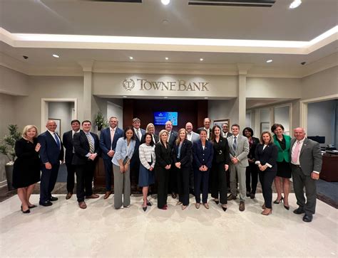 TowneBank - Our Towne Insurance office in Newport news – a small and