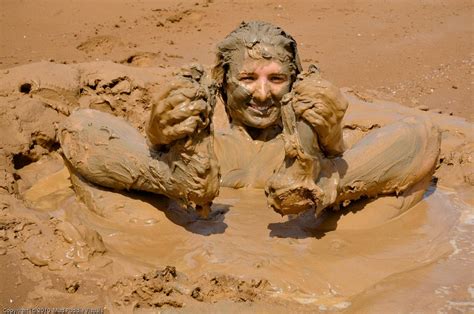 Mud Puddle Bath Feederwatch Hot Sex Picture