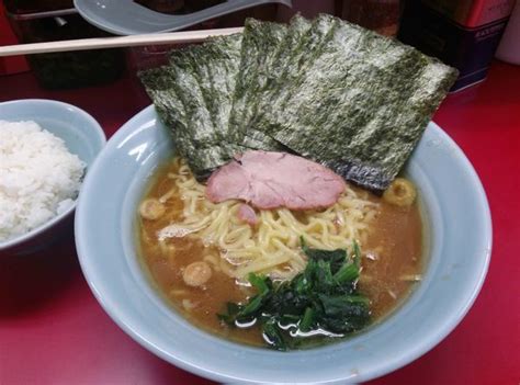 『ラーメン大盛り 海苔増し』横浜家系ラーメン 武蔵家 千歳烏山店のレビュー ラーメンデータベース