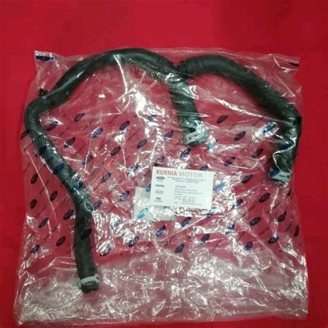 Jual Selang Cabang Tiga 3 Oil Oli Cooler Ford Fiesta 1 4 1 5 1 6 1 400cc Di Lapak Kurnia Motor