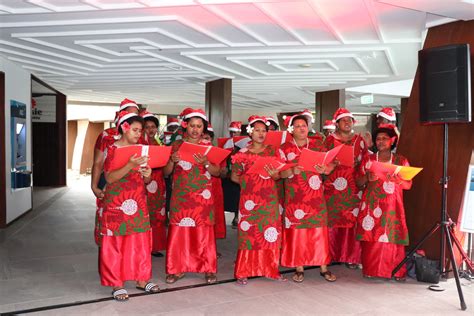 Christmas Tree Lighting Ceremony at Fiji Marriott Resort Momi Bay