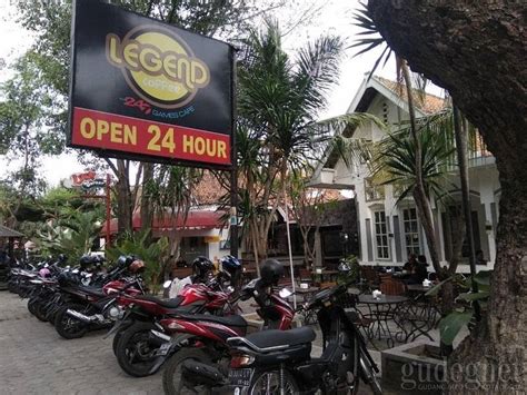 Cafe Jam Di Jogja Suasananya Bikin Betah