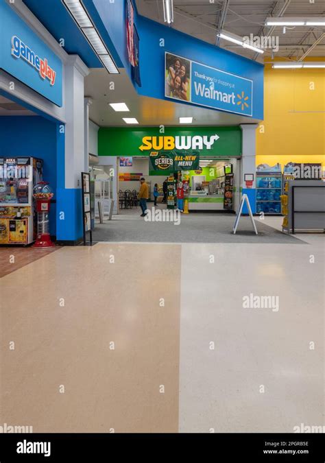 Walmart Supercenter Interior Hi Res Stock Photography And Images Alamy