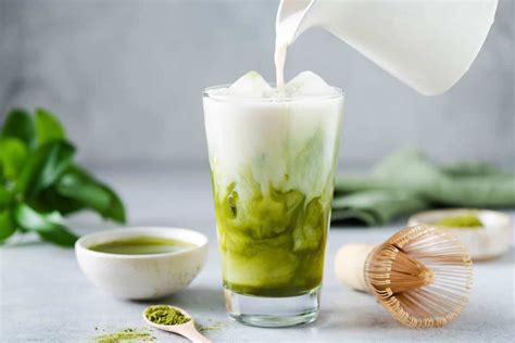 How to Make Matcha Milk Tea | All Ways Delicious