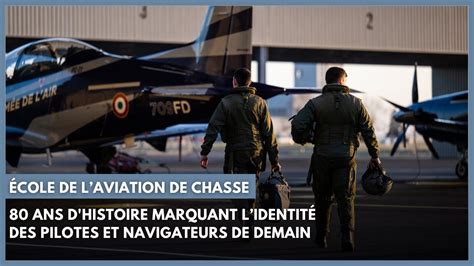 Cole De L Aviation De Chasse Ans D Histoire Marquant Lidentit