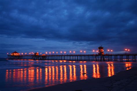 Los Angeles At Night: Huntington Beach Pier