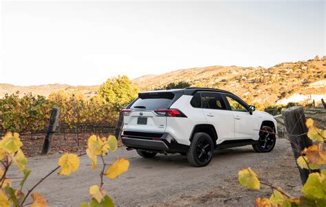 Toyota Rav Xse Hybrid Blizzard Pearl White Toyota Usa Newsroom