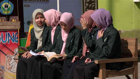 Tarekat “thalabul Ilmi” Pondok Pesantren Al Anwar 3 Sarang