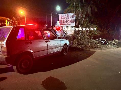 PERDEU O CONTROLE Motociclista colide violentamente em cerca após