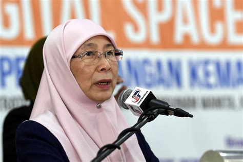 Datin Seri Wan Azizah