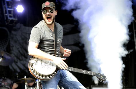 Eric Church Scores Second No 1 Album With The Outsiders