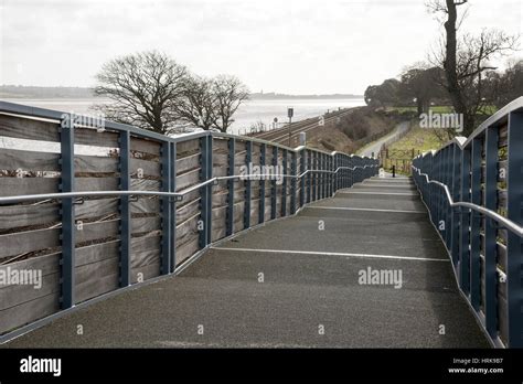 cycleway  pedestrian foothpath acrooss rail lines   exe estuary