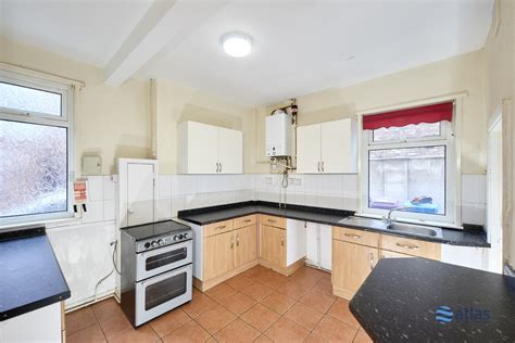 Bennison Drive Cressington L19 3 Bedroom End Of Terrace House For Sale