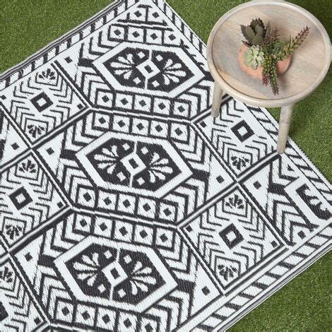 Homescapes Tapis Dext Rieur Noir Et Blanc G Om Trique X Cm