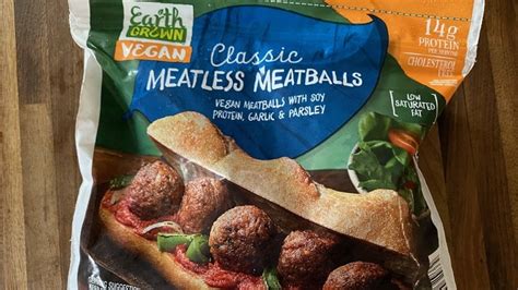 17 Best Vegan Foods At Aldi Ranked