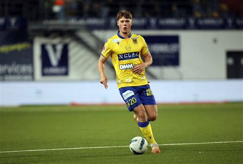 INTERVIEW Van Helden Gelukkig Bij STVV Voetbalbelgie Be