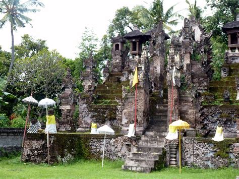 The Bruner Family Journey: The Unique Hindu Temples Of Bali