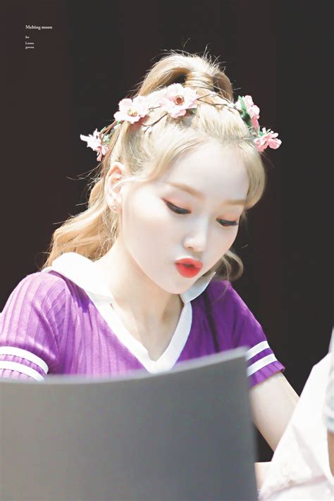 Melting Moon🌒 On Twitter Gowon Loona Korean Girl Olivia Hye