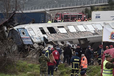 Disastro Ferroviario Grecia Errore Del Capostazione