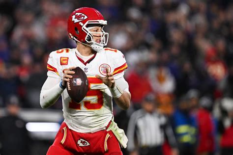 As regular season slog gives way to Super Bowl run, Patrick Mahomes