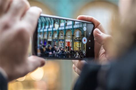 What is “Image Stabilization” in Smartphone Camera? - EIS, AIS and OIS