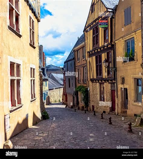 Street of Le Mans Old Town with vintage architecture in Le Mans, Maine ...