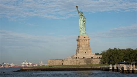 The Statue of Liberty | WTTW Chicago