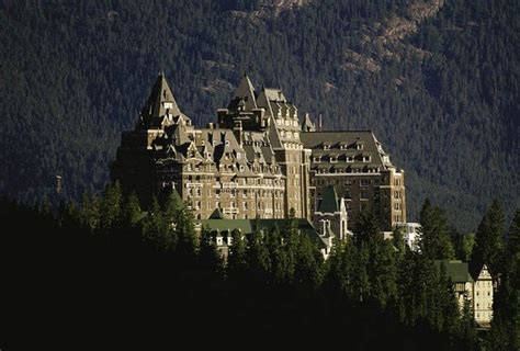 The Banff Springs Most Haunted Hotel In Canada Anomalien