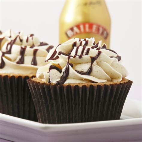 Baileys Irish Cream Cupcakes Easybaked