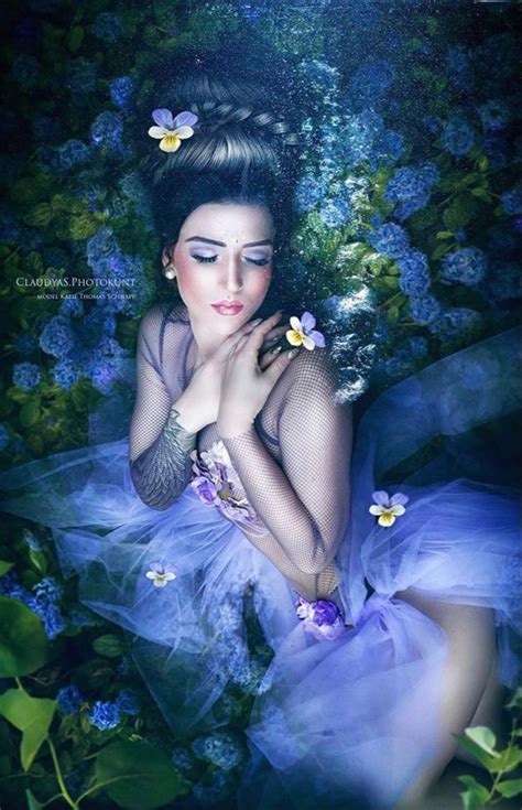 🍃🌹🥀🍃 Creative Portrait Photography Fantasy Portraits Fantasy Art Women