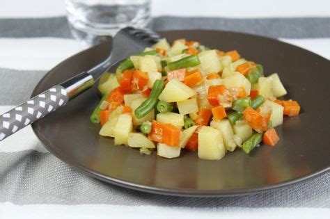 Poêlée de légumes fondants carottes haricots verts et pommes de terre