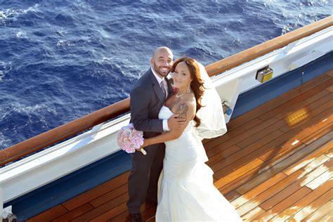 Our Carnival Cruise Line Wedding Recap (PIC HEAVY)