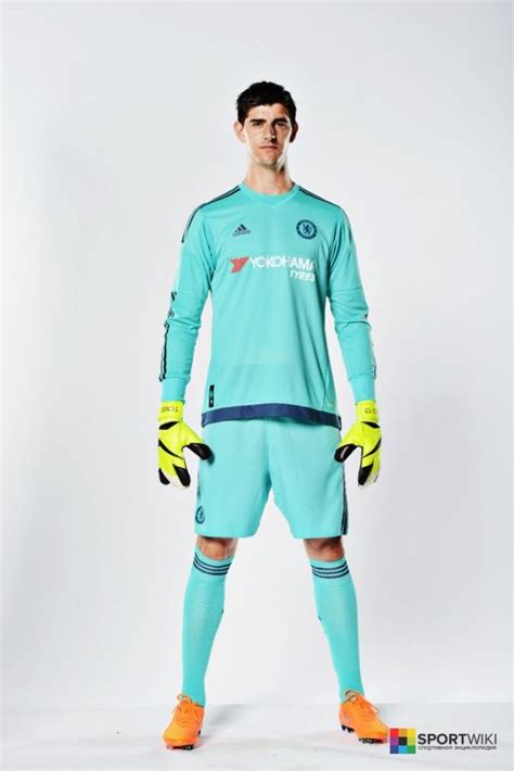 Футбол: описание, история возникновения, правила﻿